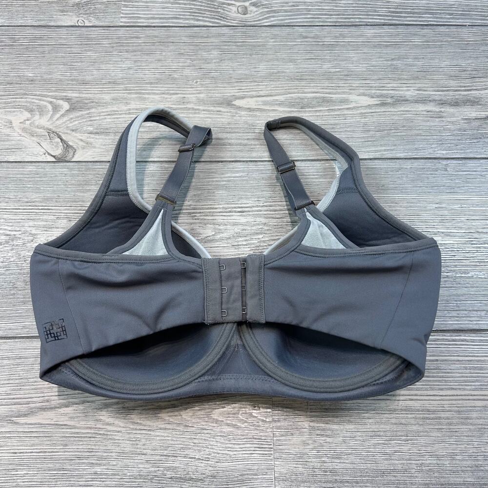 Natori Zen Contour Convertible Sports Bra Feather Grey 32DDD EUC - Picture 7 of 7